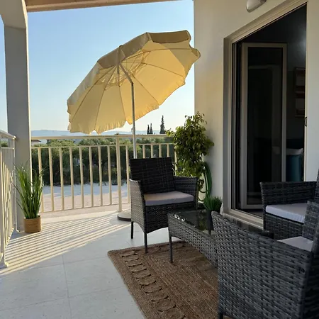 Loft Nikando * Τσιλιβί